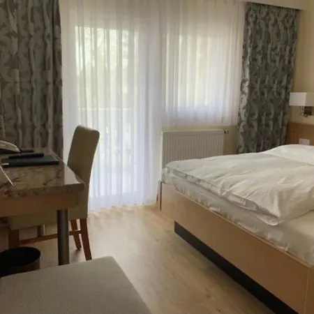 Longstay Inn, Homestead And Extended - Kral Erlangen