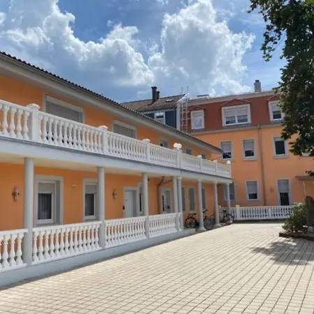 Longstay Inn, Homestead And Extended - Kral Apartment